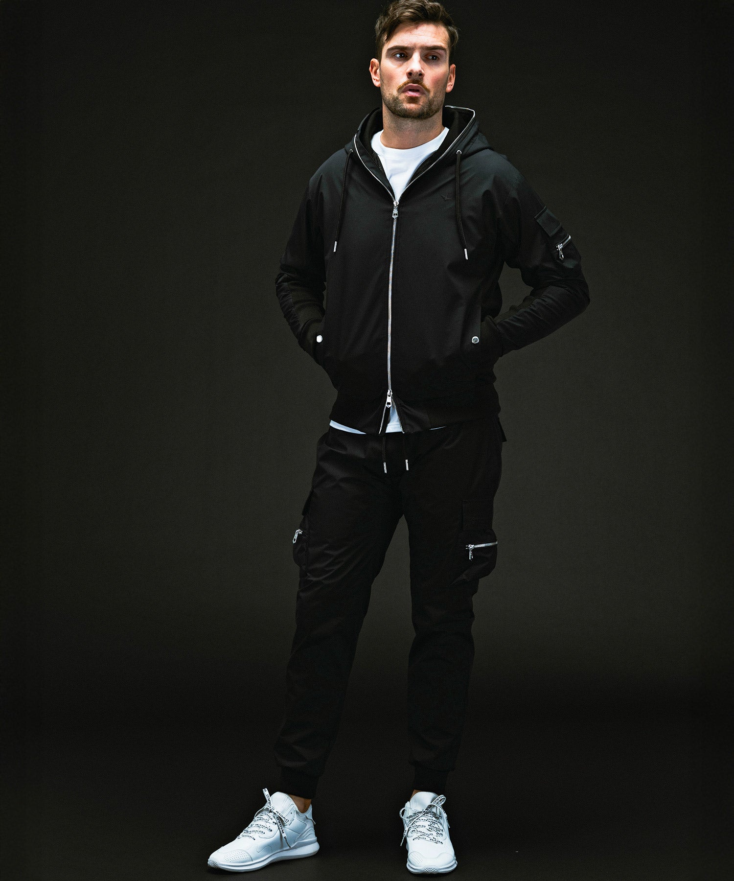 ウノ ピゥ ウノ ウグァーレ トレ リラックス 1PIU1UGUALE3 RELAX カーゴパンツ by GORE-TEX LABS / ゴアテックス （black） black