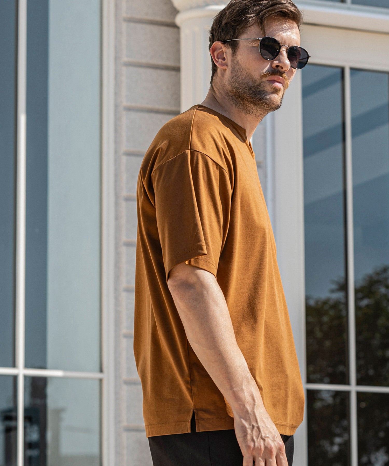 ウノ ピゥ ウノ ウグァーレ トレ リラックス 1PIU1UGUALE3 RELAX ダブルシルケット キーネックワイドTシャツ （ブラウン） ブラウン