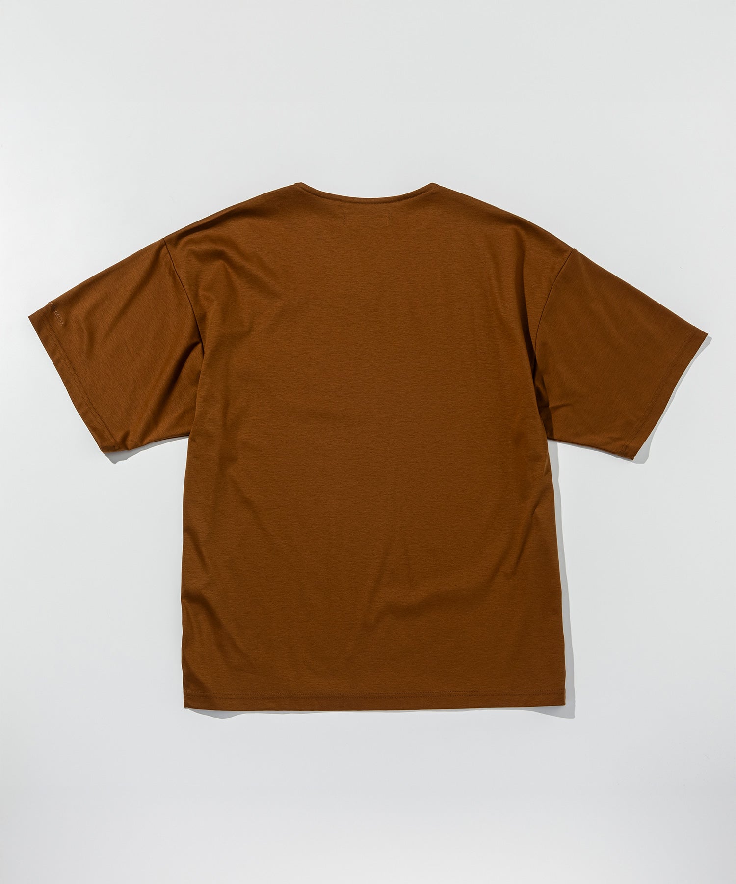 ウノ ピゥ ウノ ウグァーレ トレ リラックス 1PIU1UGUALE3 RELAX ダブルシルケット キーネックワイドTシャツ （ブラウン） ブラウン