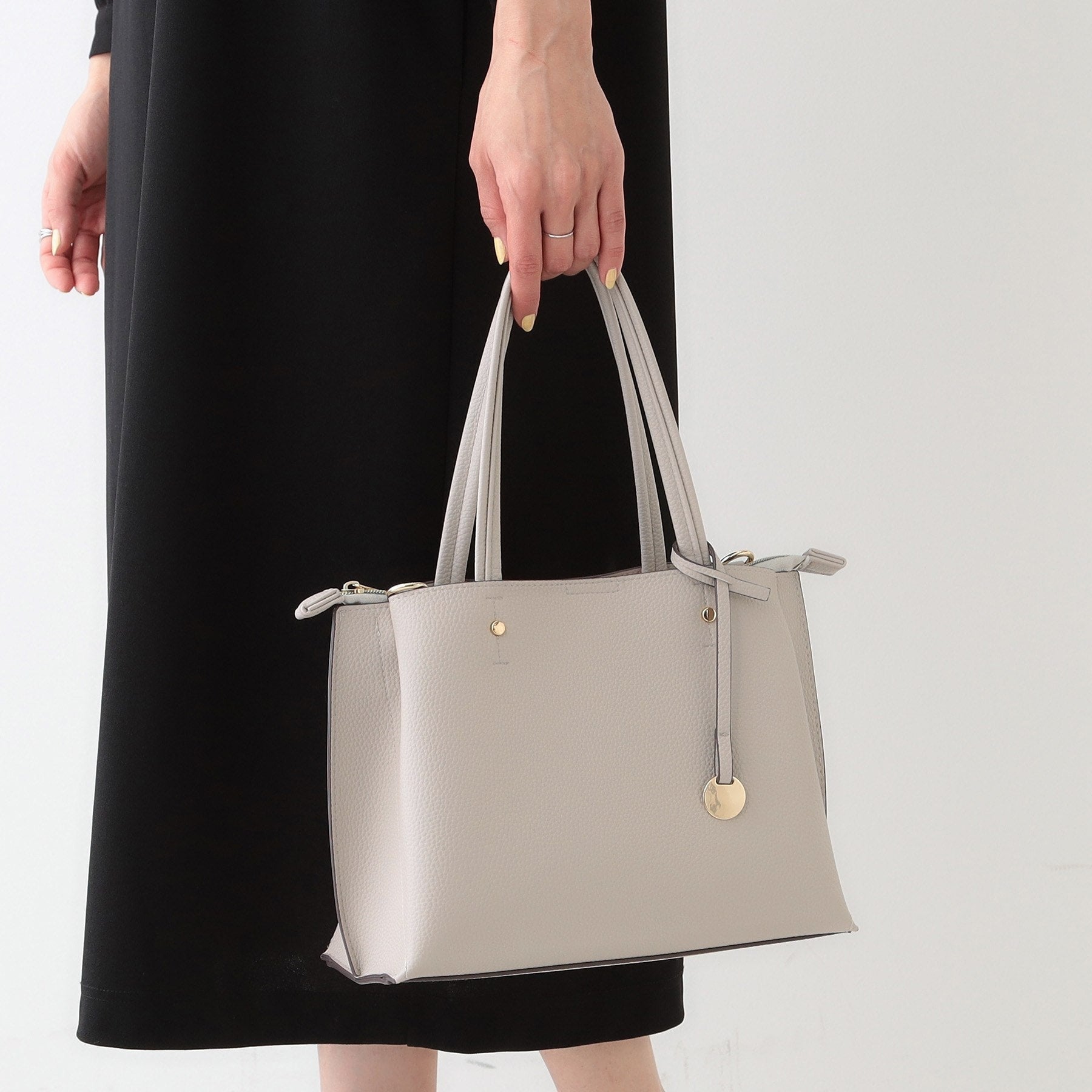 シューラルー SHOO・LA・RUE 【軽量／2WAY】ふわっと軽いトートバッグ