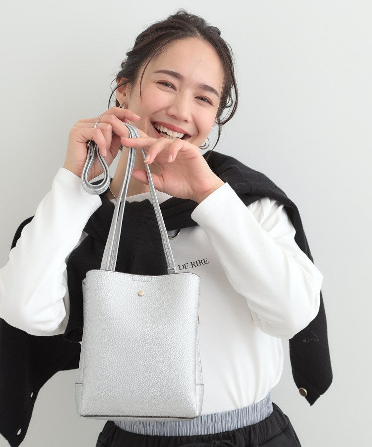 シューラルー SHOO･LA･RUE 【軽量】ふわっと軽い3層ショルダー （シルバー(006)） シルバー(006)