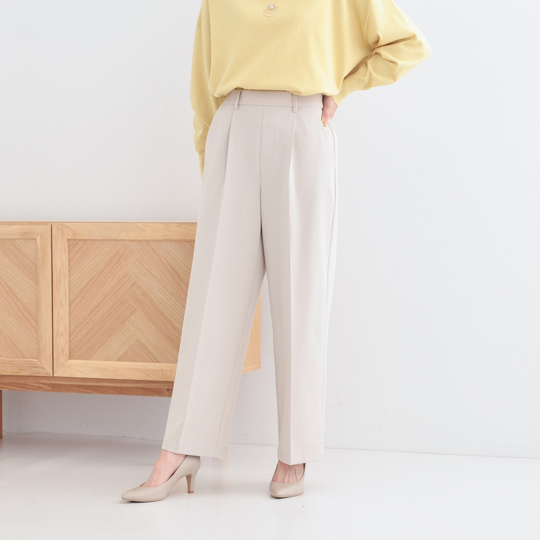 SHOO-LA-RUE Tack Wide Pants