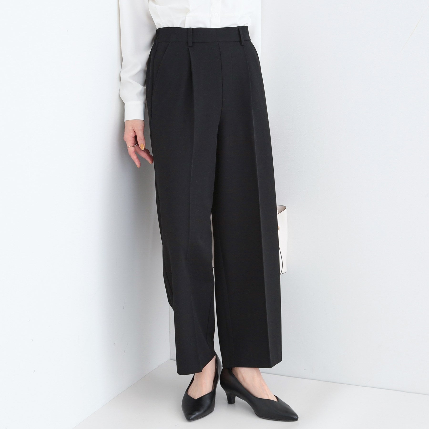 SHOO-LA-RUE Tack Wide Pants