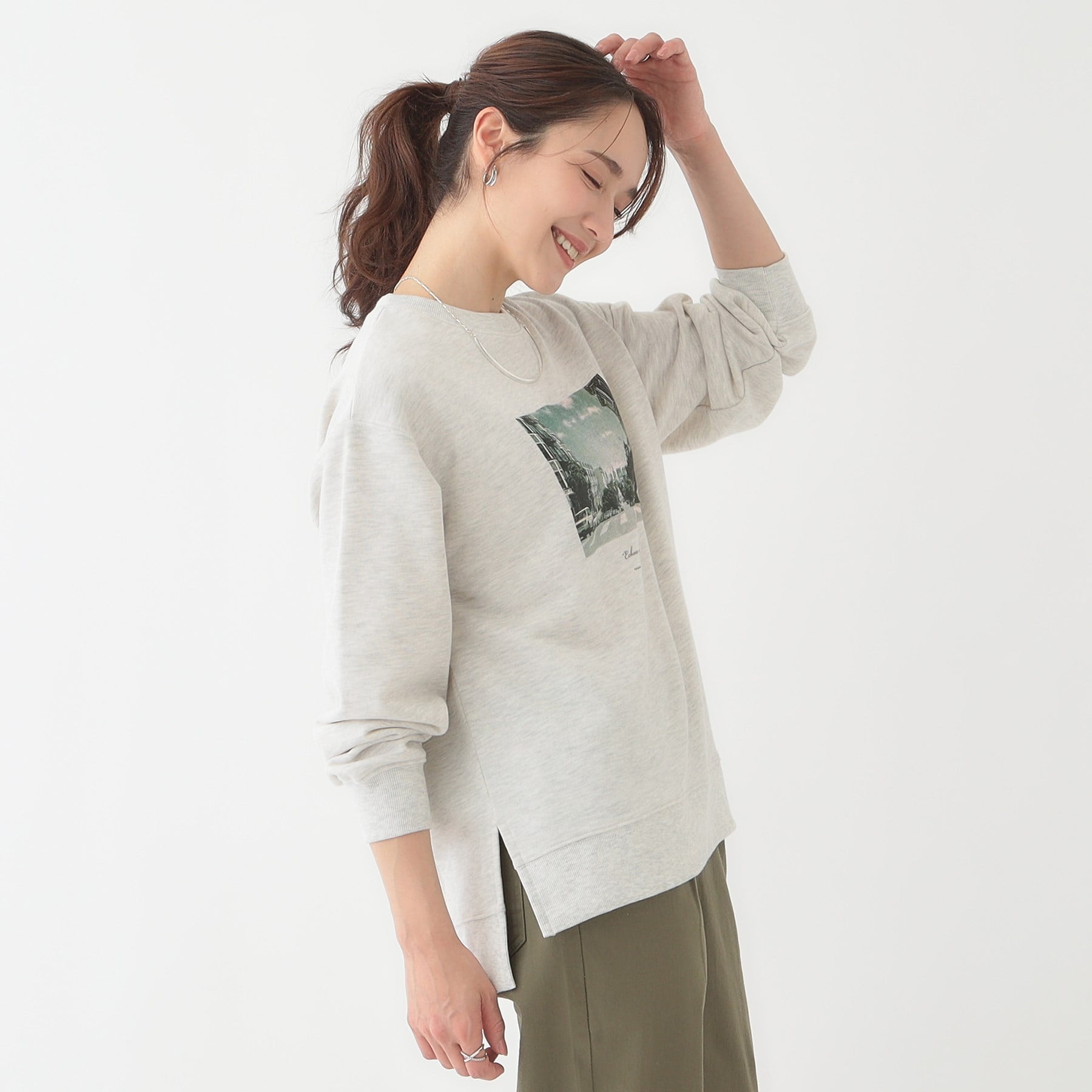 シューラルー SHOO・LA・RUE グラフィックスウェット