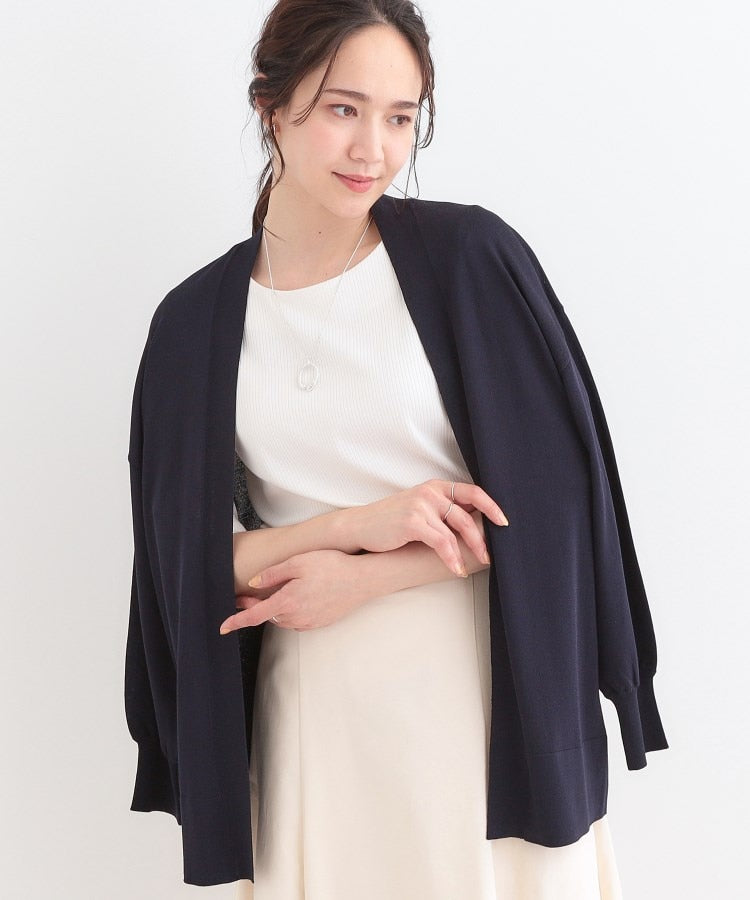 シューラルー SHOO・LA・RUE 大人パフスリーブが魅力 さらっと羽織れるボタンレスカーディガン （ネイビー(094)） ネイビー(094)