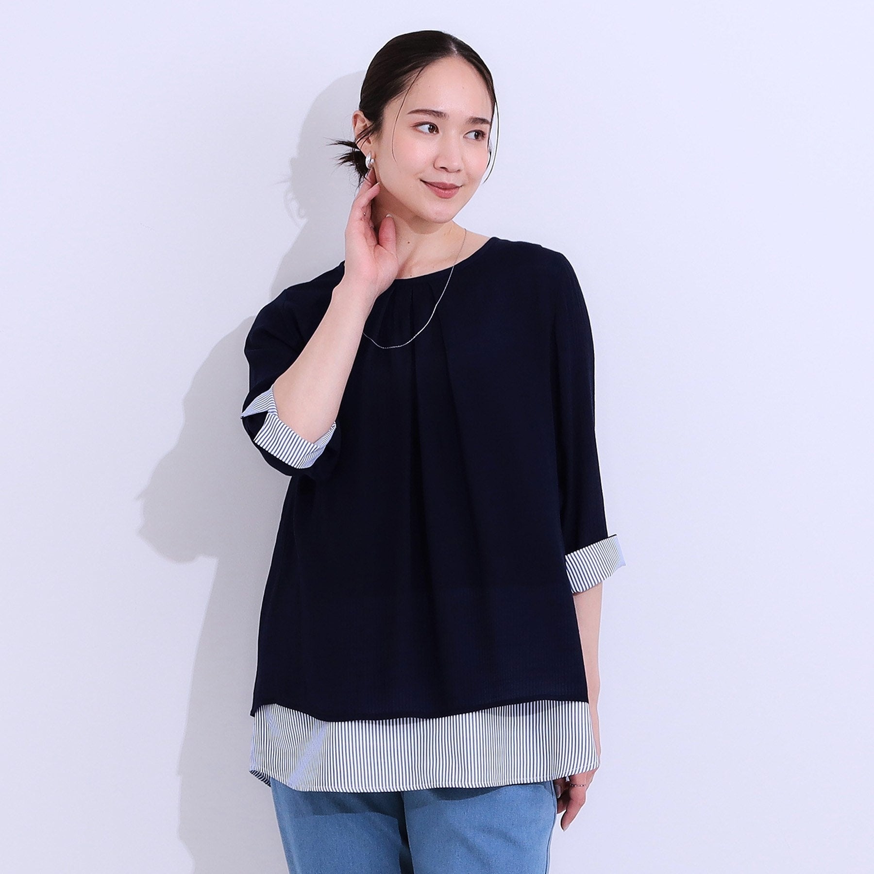 シューラルー SHOO・LA・RUE 時短でこなれ見え叶う 裾レイヤードトップス （ネイビー(394)） ネイビー(394)