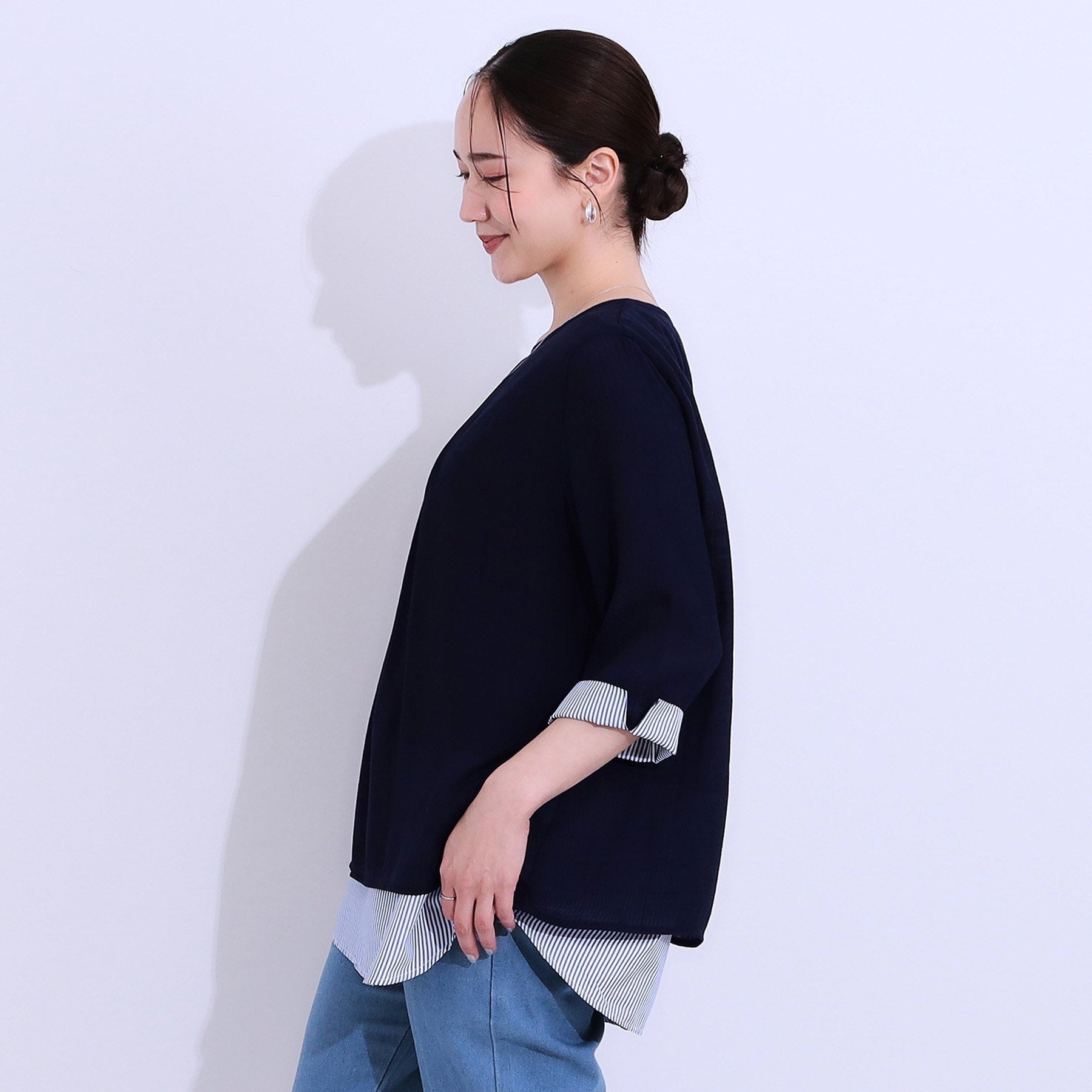 シューラルー SHOO・LA・RUE 時短でこなれ見え叶う 裾レイヤードトップス （ネイビー(394)） ネイビー(394)