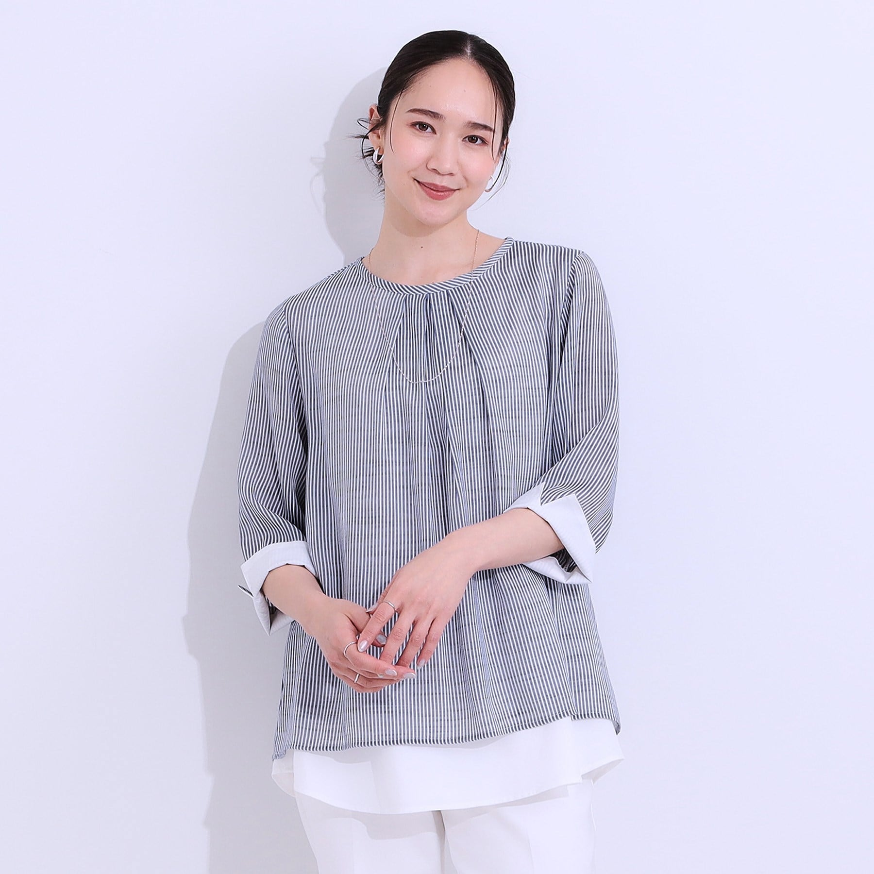 シューラルー SHOO・LA・RUE 時短でこなれ見え叶う 裾レイヤードトップス （ネイビー(394)） ネイビー(394)