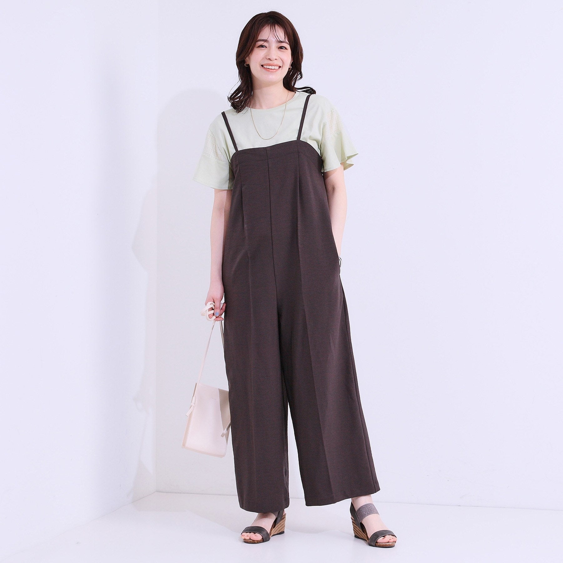 シューラルー SHOO・LA・RUE 【S-LL/ひんやり】女性らしさを惹き立てる お袖シアーフリルトップス （オフホワイト(003)） オフホワイト(003)