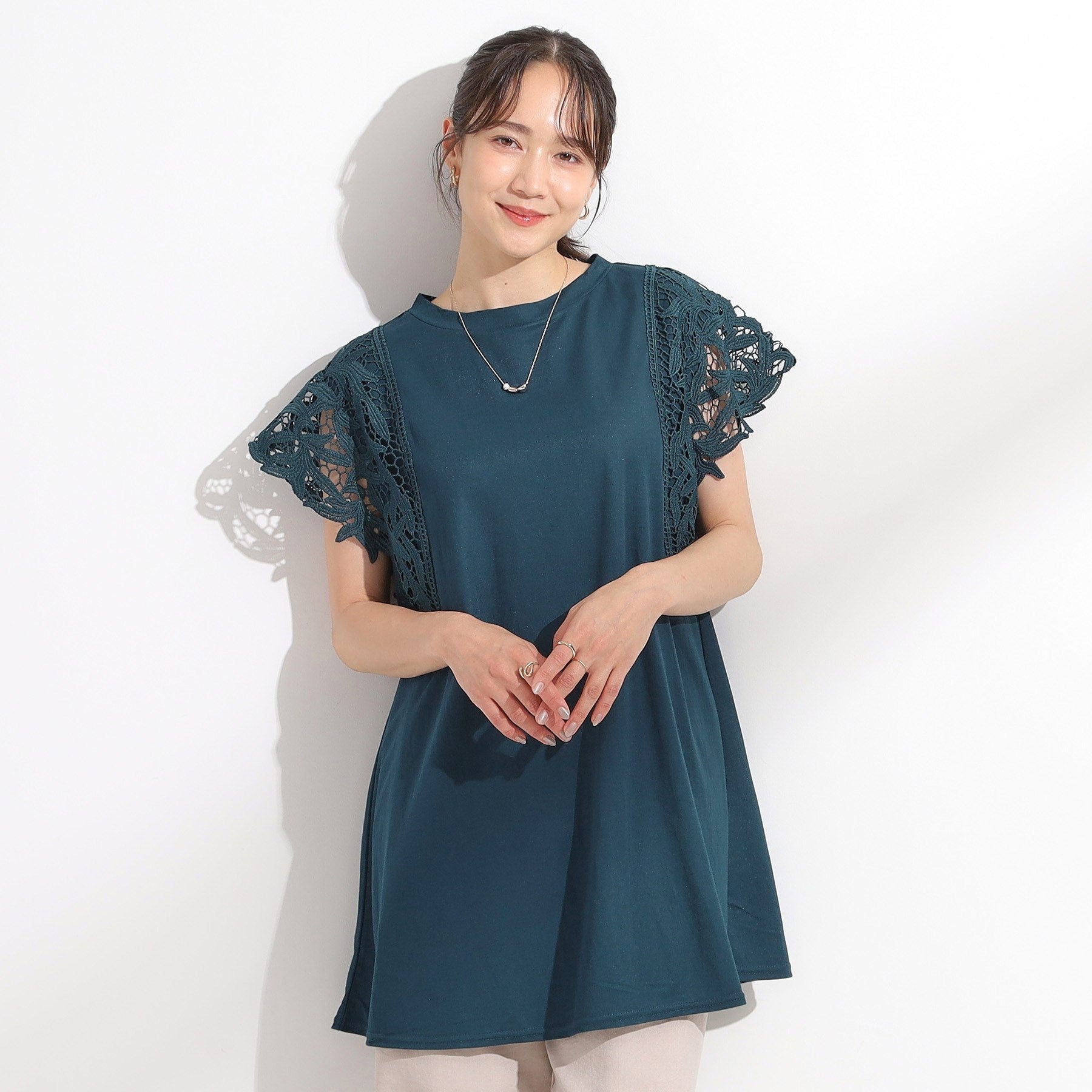 シューラルー SHOO・LA・RUE 【S-LL】上品華やか お袖レースチュニックトップス （グリーン(024)） グリーン(024)