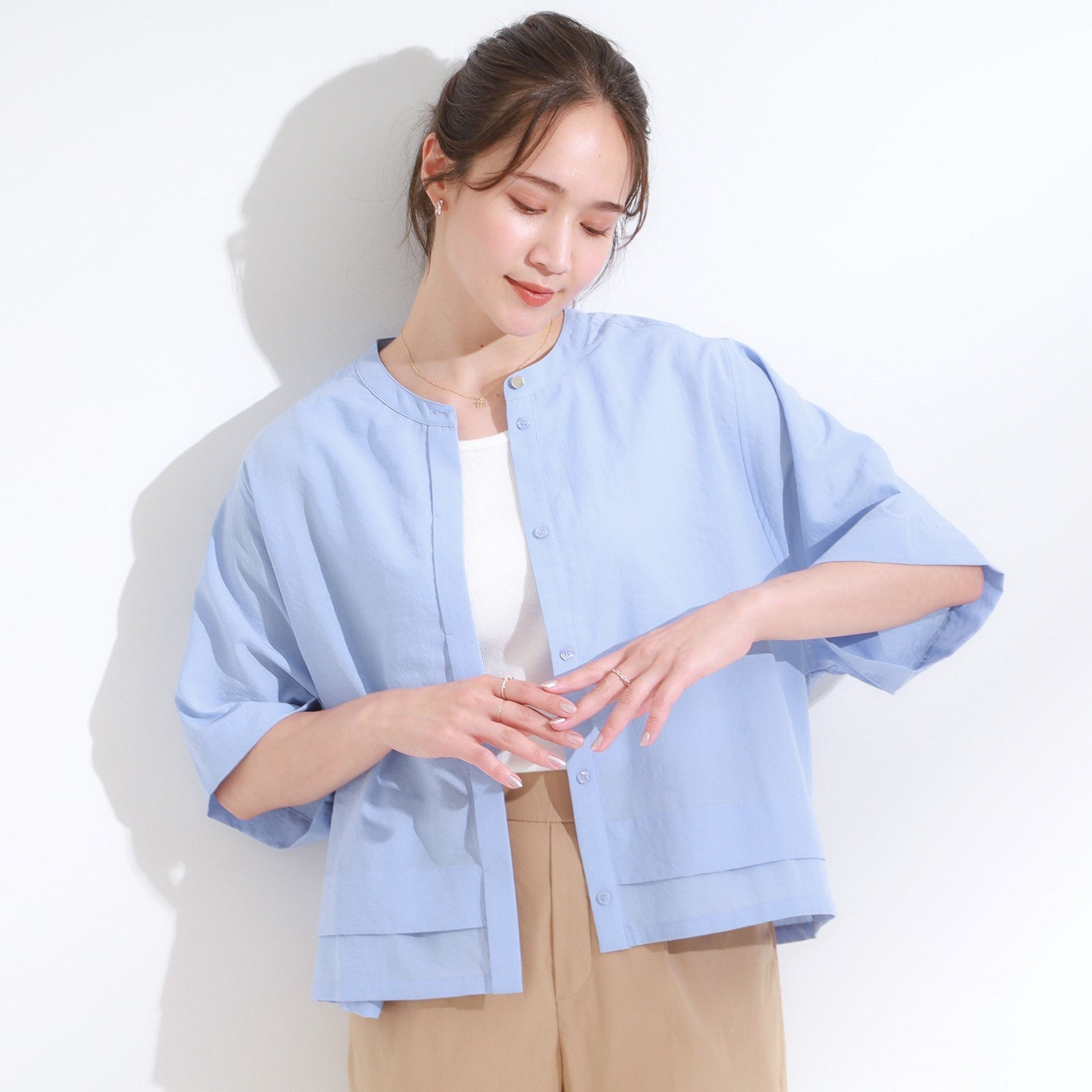 シューラルー SHOO・LA・RUE 【洗濯後シワになりにくい/UV/吸水速乾/アンチピリング】バンドカラーシャツ （イエロー(031)） イエロー(031)