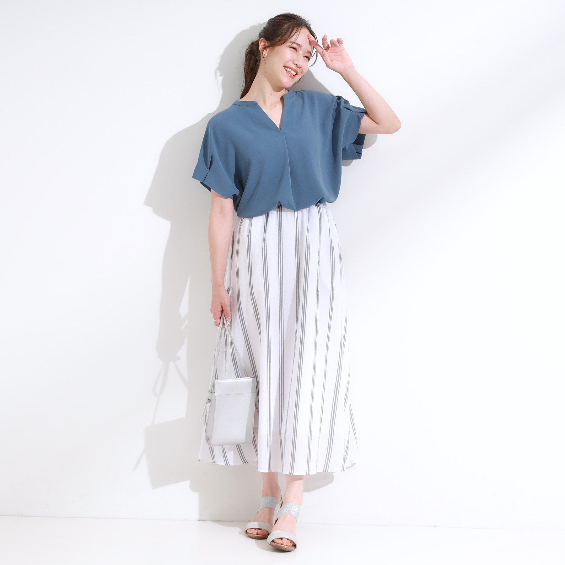 シューラルー SHOO・LA・RUE 【セットアップ可/ひんやり】きちんと見えで上品 お袖タック スキッパーブラウス （ブラウン(043)） ブラウン(043)