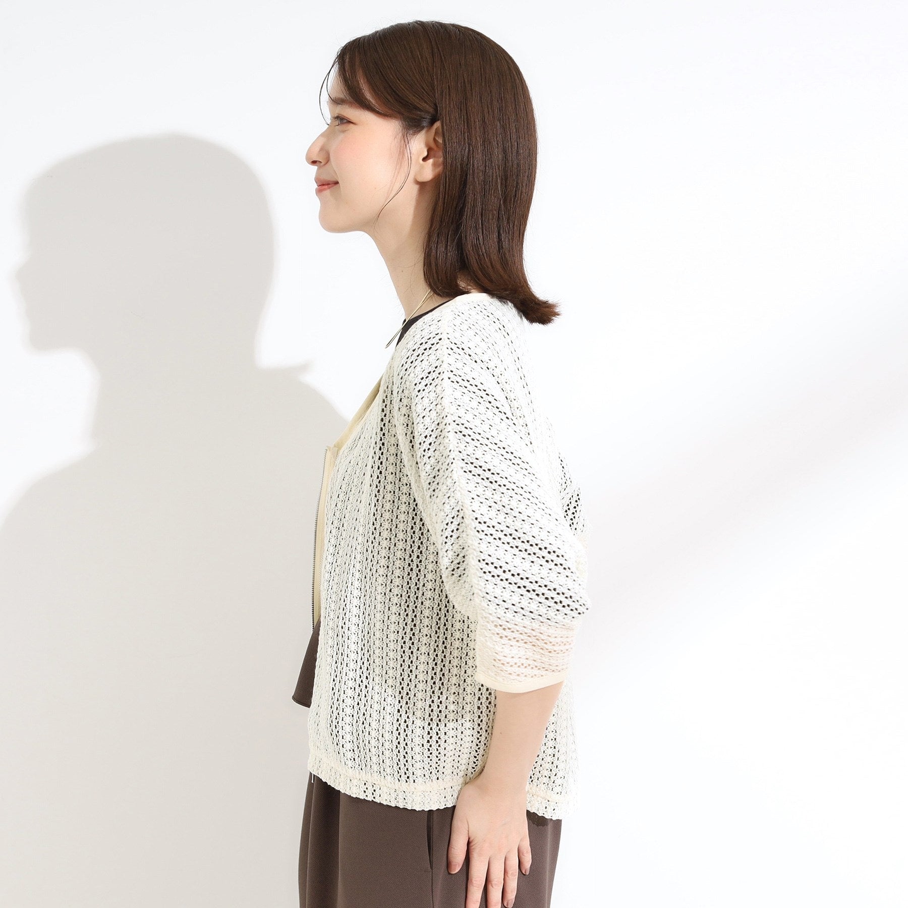 シューラルー SHOO・LA・RUE レーシィな素材感が涼やかなブルゾン （ブラウン(043)） ブラウン(043)