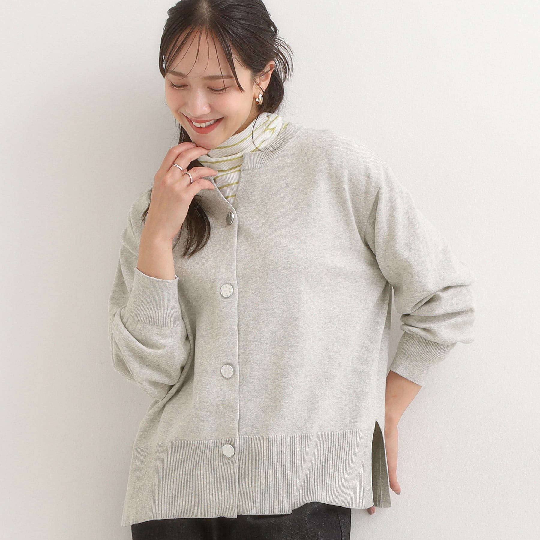 シューラルー SHOO・LA・RUE スウェットライク キーネックカーディガン （グリーン(022)） グリーン(022)