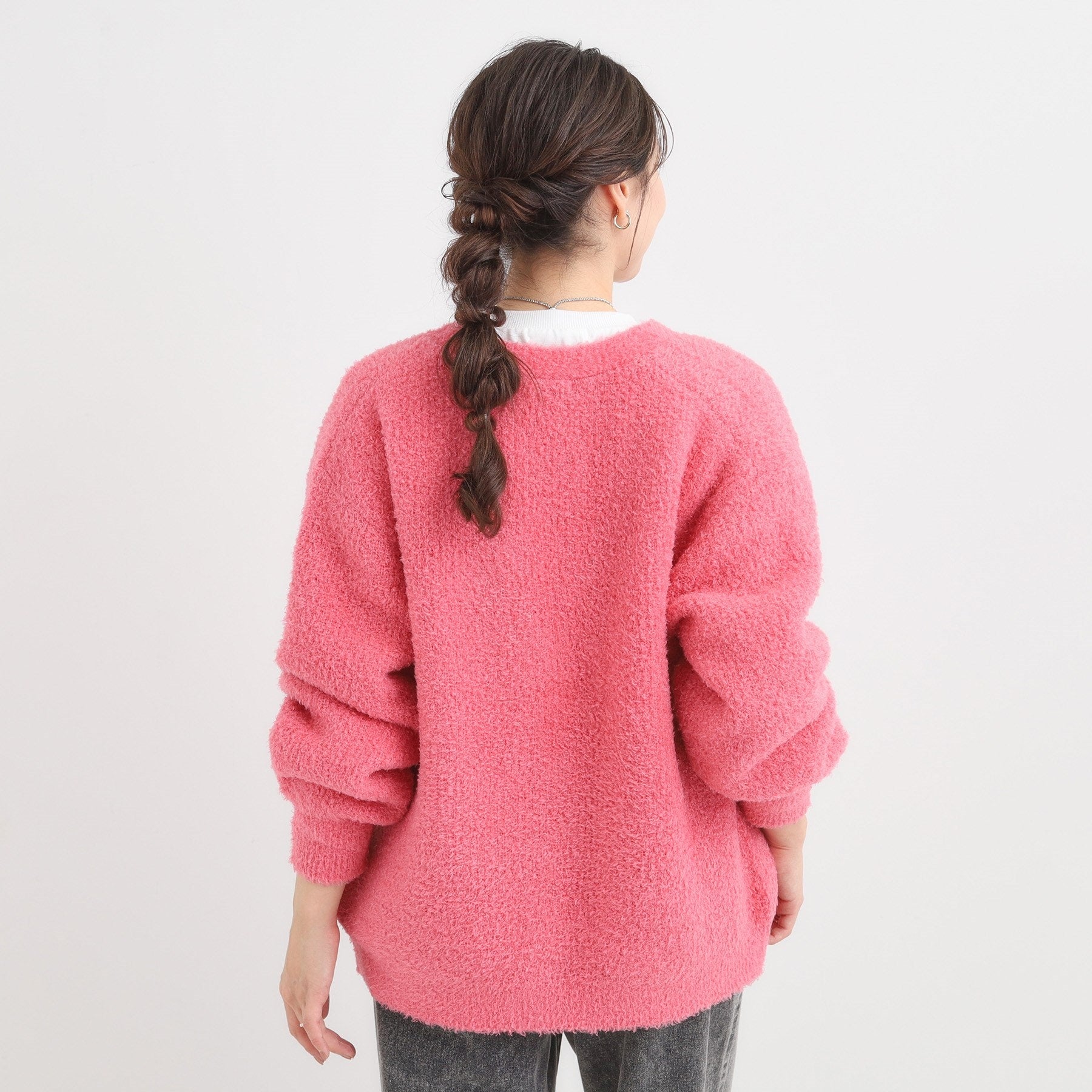 シューラルー SHOO・LA・RUE プードルフェザーVニットカーデ （ライトベージュ(051)） ライトベージュ(051)