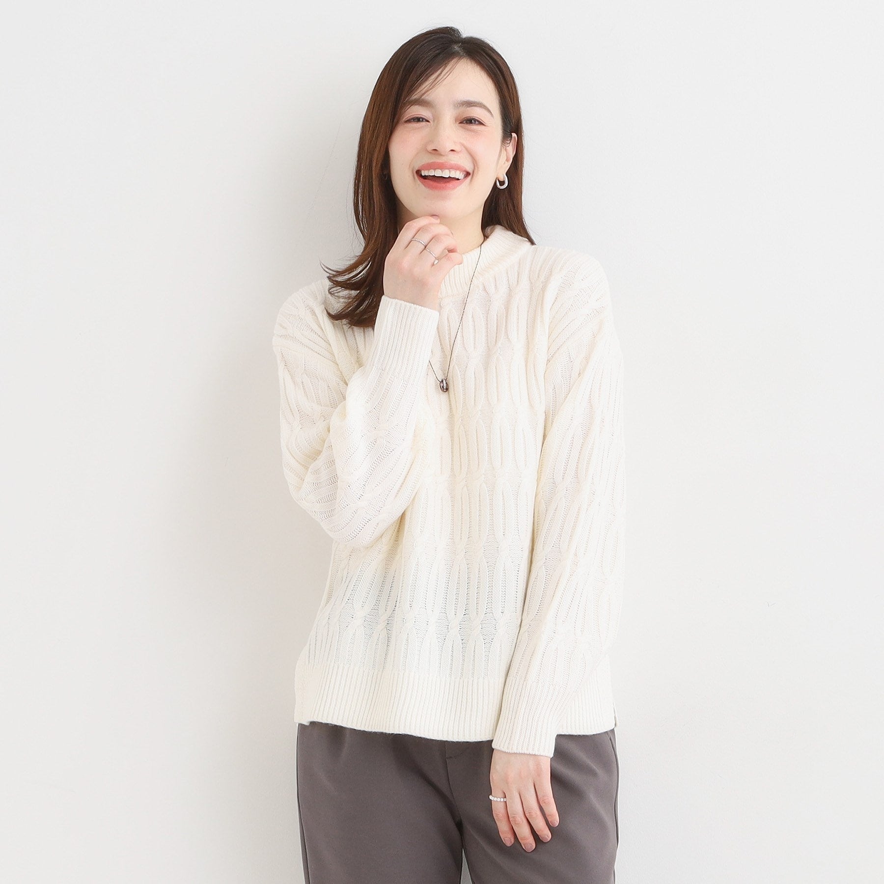 シューラルー SHOO・LA・RUE 【洗える／毛玉レス】シンプルケーブル柄ニット （レッド(062)） レッド(062)