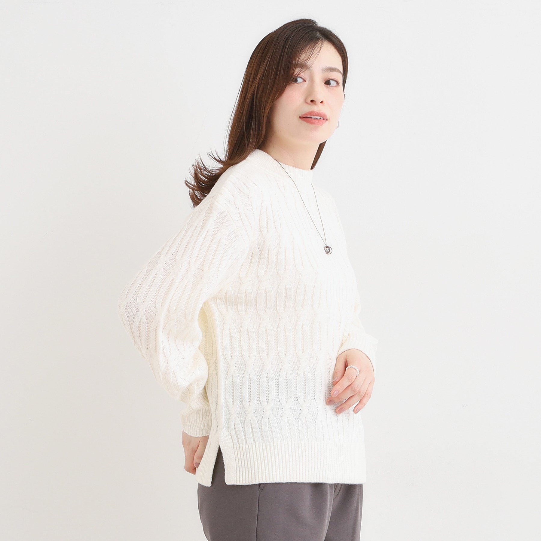 シューラルー SHOO・LA・RUE 【洗える／毛玉レス】シンプルケーブル柄ニット （レッド(062)） レッド(062)