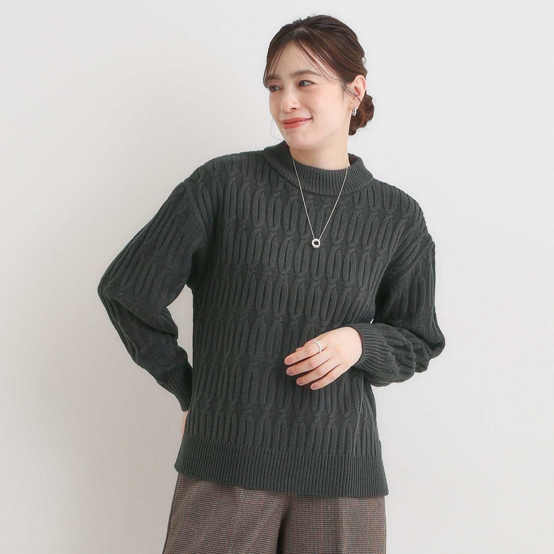 シューラルー SHOO・LA・RUE 【洗える／毛玉レス】シンプルケーブル柄ニット （レッド(062)） レッド(062)