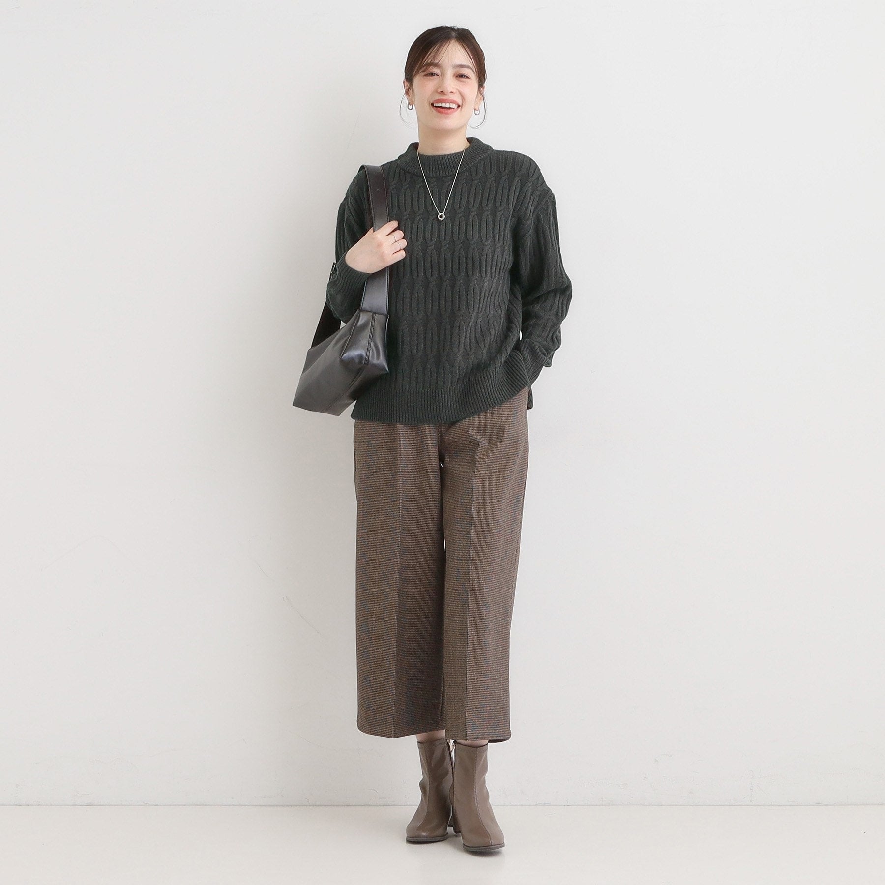 シューラルー SHOO・LA・RUE 【洗える／毛玉レス】シンプルケーブル柄ニット （レッド(062)） レッド(062)