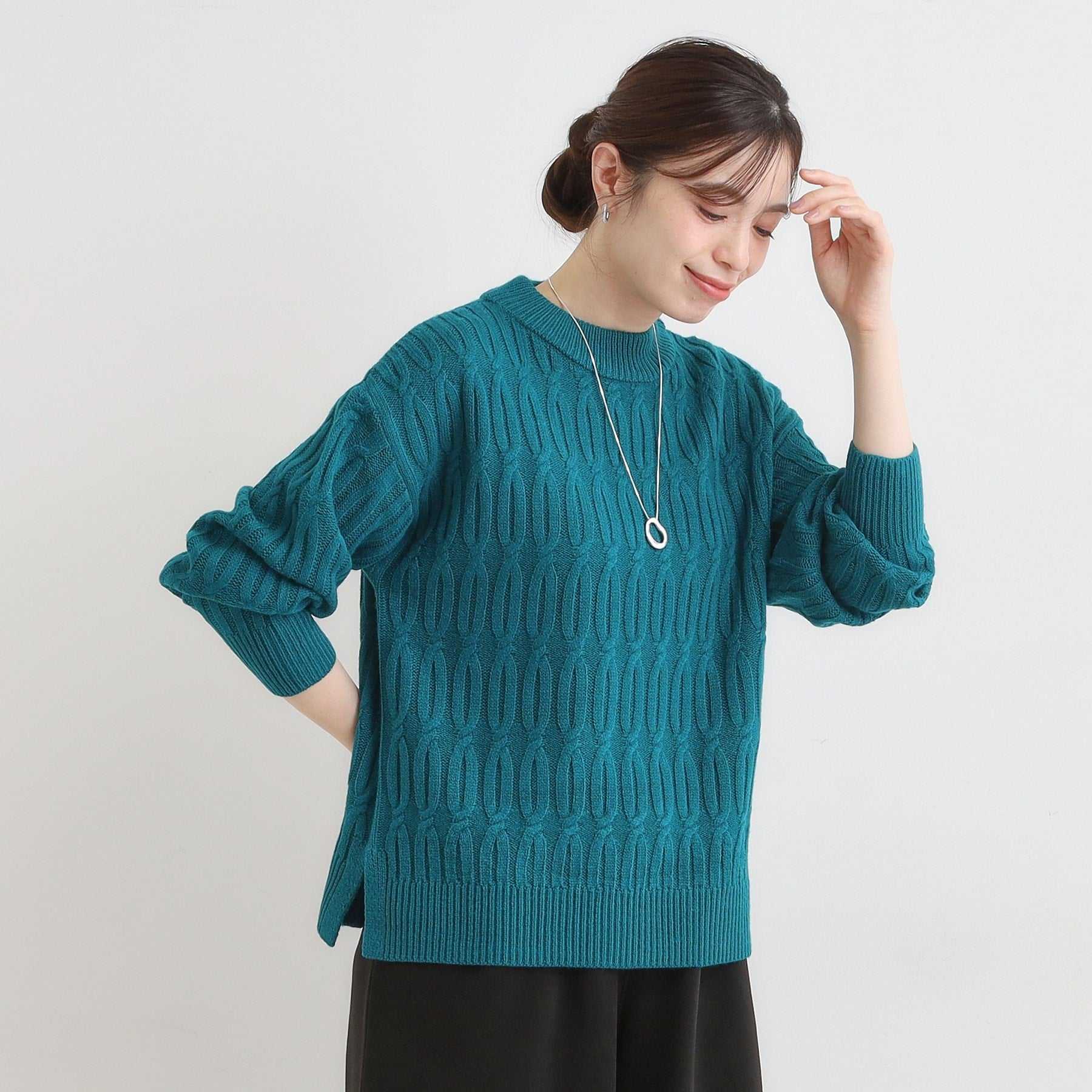 シューラルー SHOO・LA・RUE 【洗える／毛玉レス】シンプルケーブル柄ニット （レッド(062)） レッド(062)