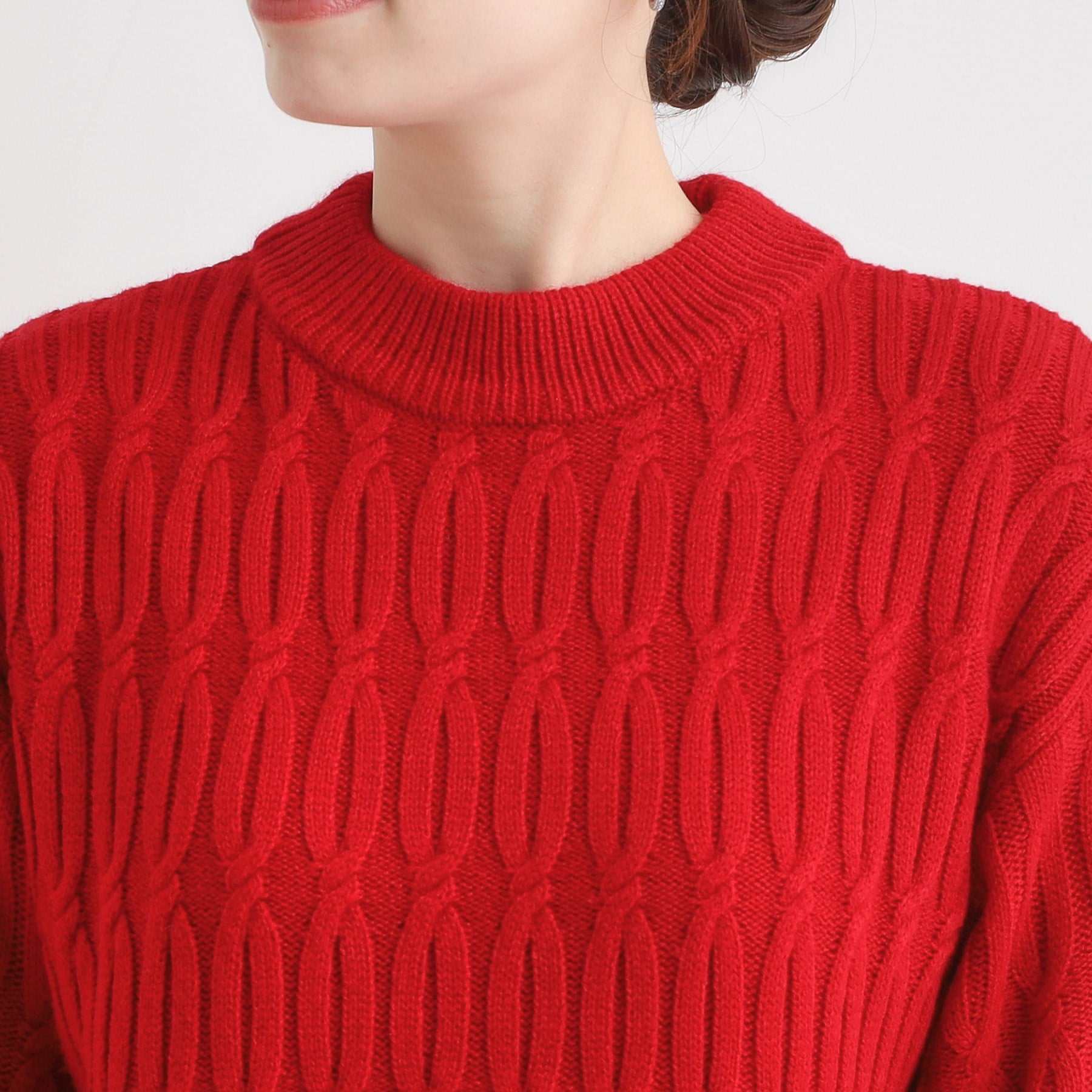 シューラルー SHOO・LA・RUE 【洗える／毛玉レス】シンプルケーブル柄ニット （レッド(062)） レッド(062)