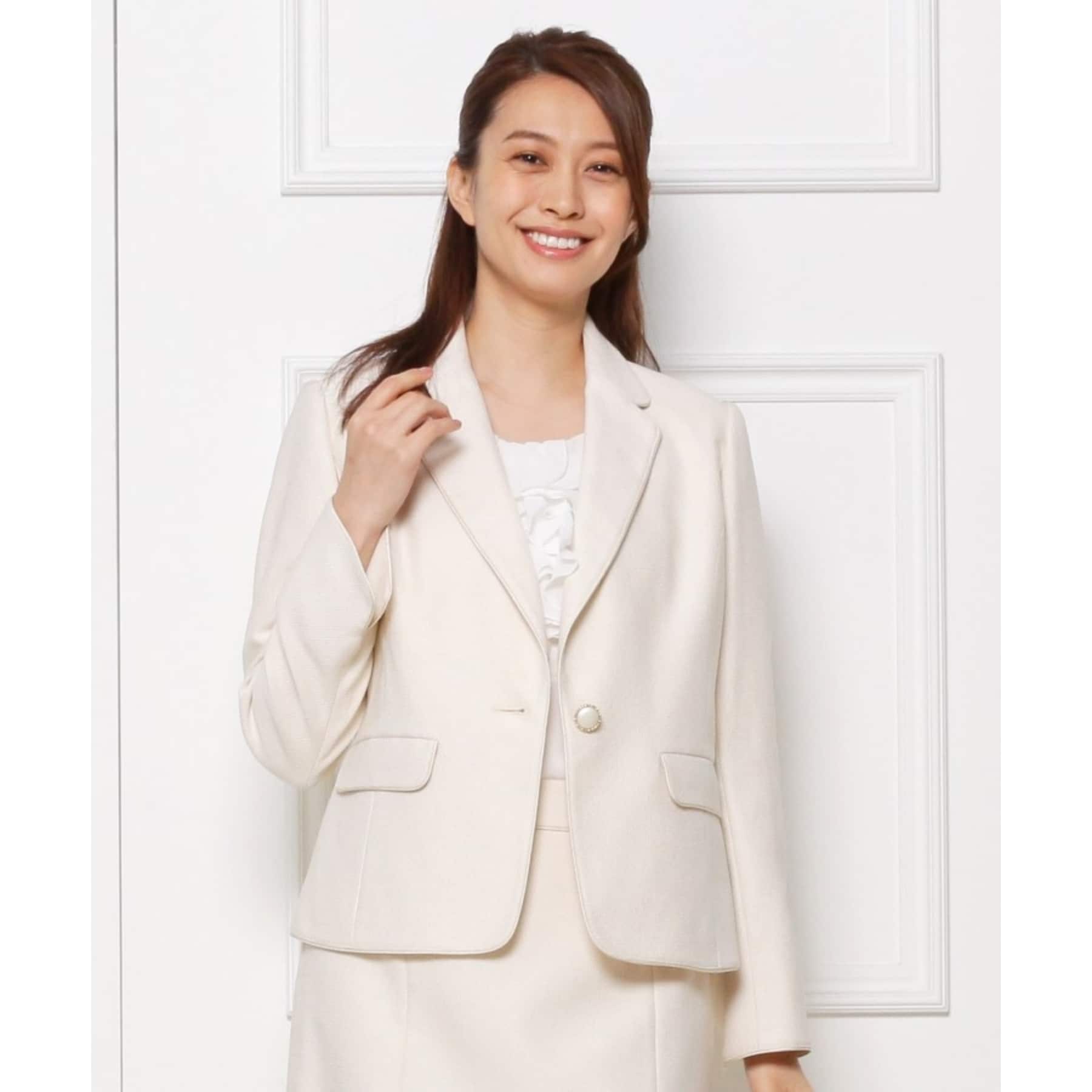 シューラルー SHOO・LA・RUE 【S-5L/洗える】らくドビーテーラードジャケット (ナチュラル) ナチュラル(150)