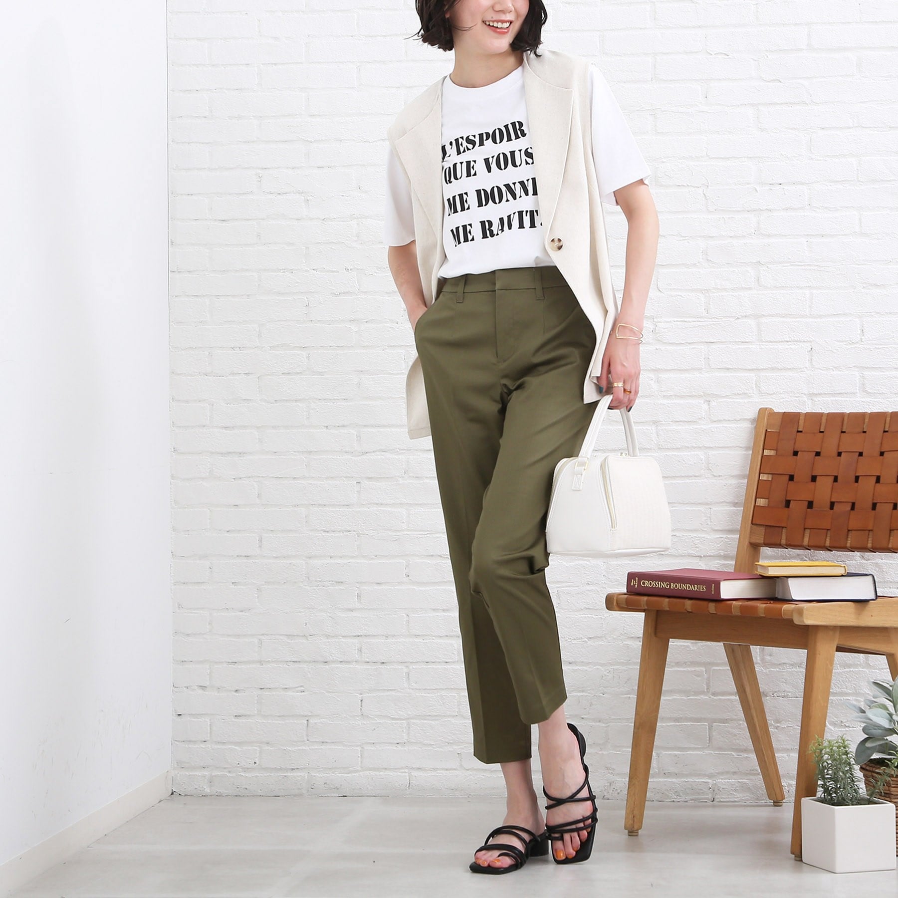 SHOO・LA・RUE [3D scan/SS-3L/beautiful] Hollow yarn satin stick pants