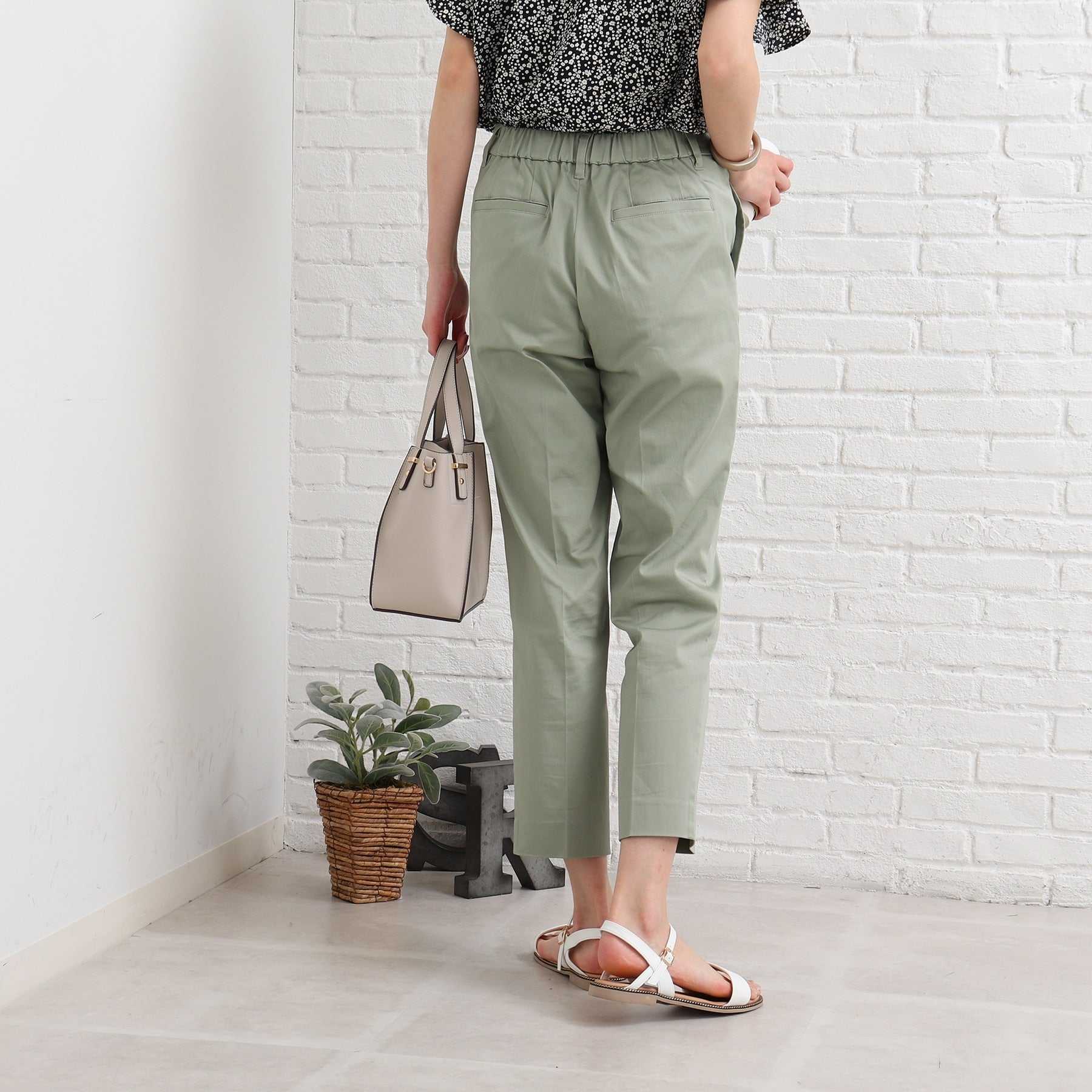 SHOO・LA・RUE [3D scan/SS-3L/beautiful] Hollow yarn satin stick pants