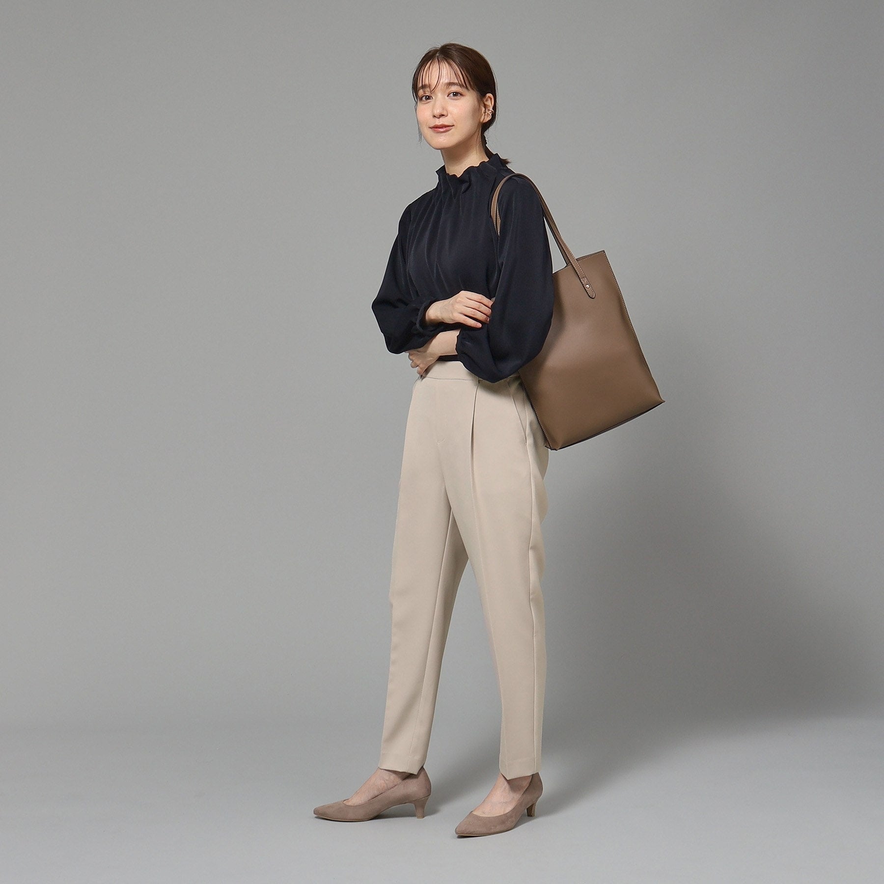 SHOO・LA・RUE Double Cross Pull-On Tapered Pants
