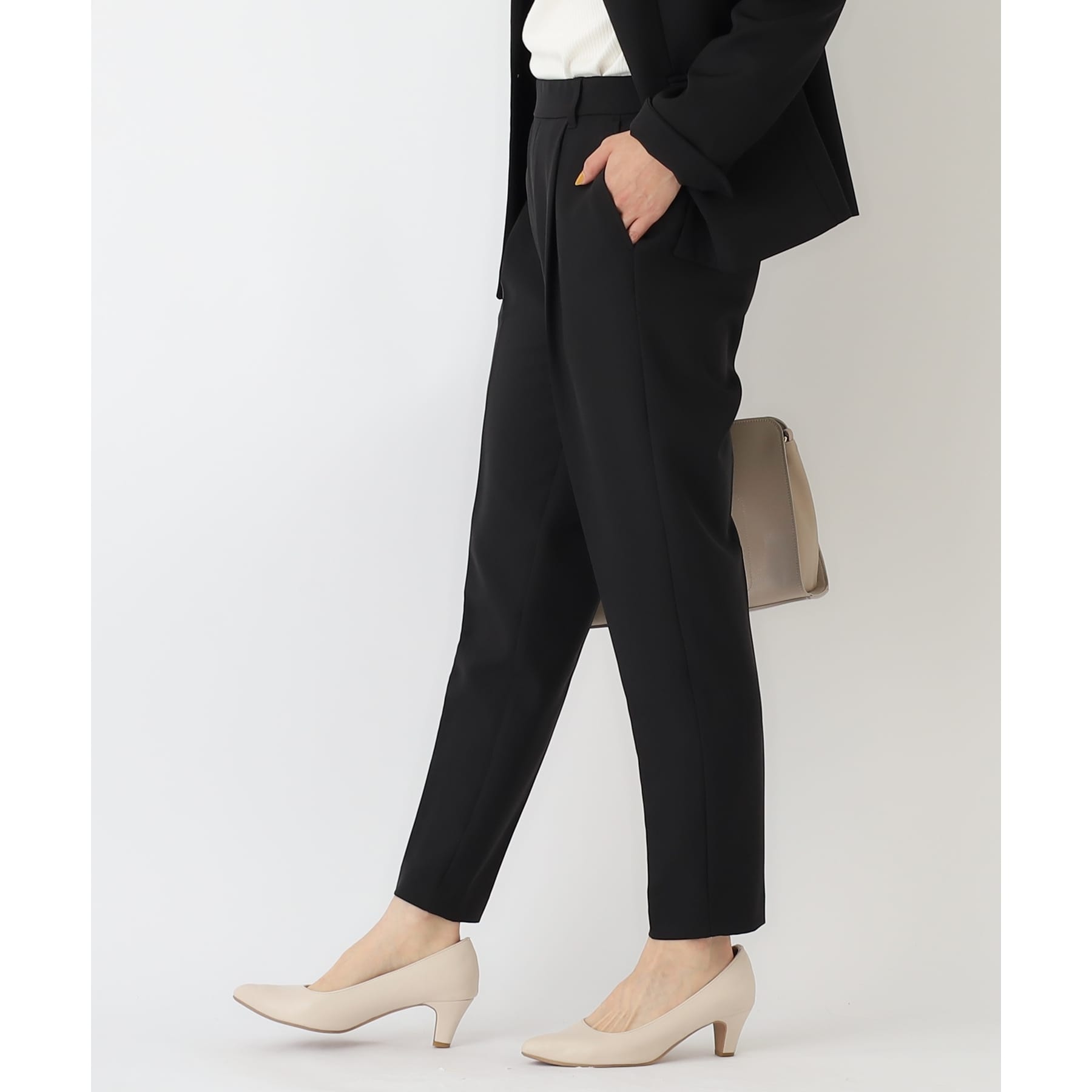 SHOO・LA・RUE Double Cross Pull-On Tapered Pants