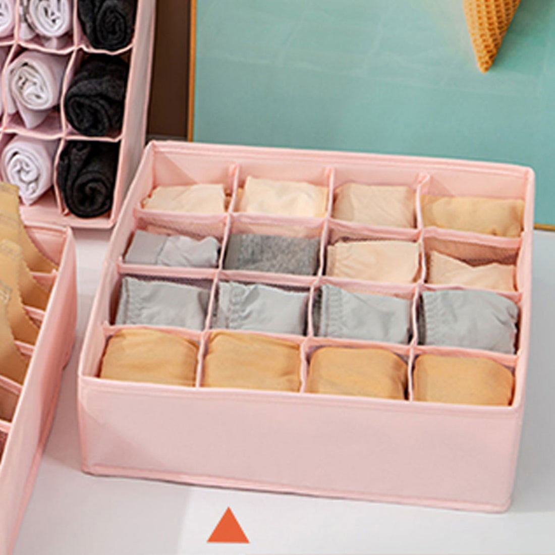 Shoppinggo Underwear storage 16 compartments Socks Storage case Foldable Clothing storage Drawer With compartments Partition storage Innerwear storage