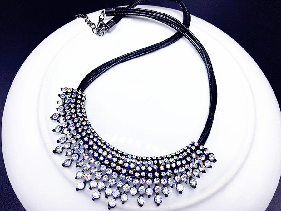 ショッピングゴー shoppinggo ネックレス ボリューム ネックレス ビジュー付け襟