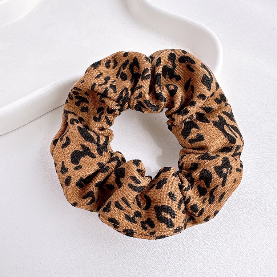 ショッピングゴー shoppinggo ヘアゴム シュシュ 4本セット フワフワ フェイクファー ふわふわ お団子 髪飾り こども ホワイト おしゃれ 可愛い かわいい カジュアル