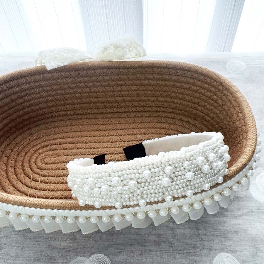 ショッピングゴー shoppinggo カチューシャ パール 幅広 大人 ヘアバンド ヘッドアクセサリー シック 細め 結婚式 二次会 ウェディング ストーン レディース ドレス 上品 女子会 （ホワイト） ホワイト