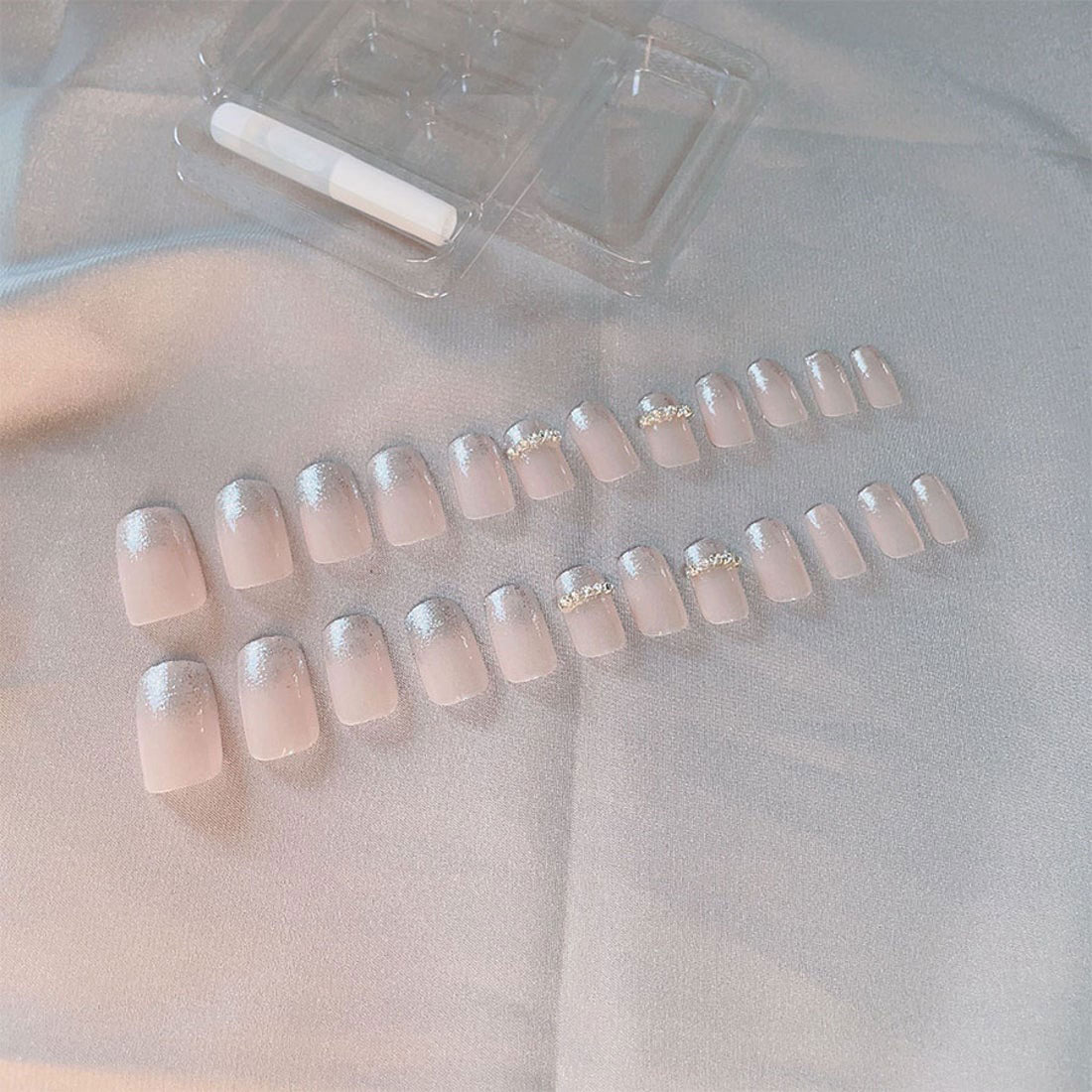 ショッピングゴー shoppinggo ネイルチップ シンプル ブライダル つけ爪 ネイルアート アートチップ デコチップ オーバル ウエディング 披露宴  かわいい【返品不可商品】