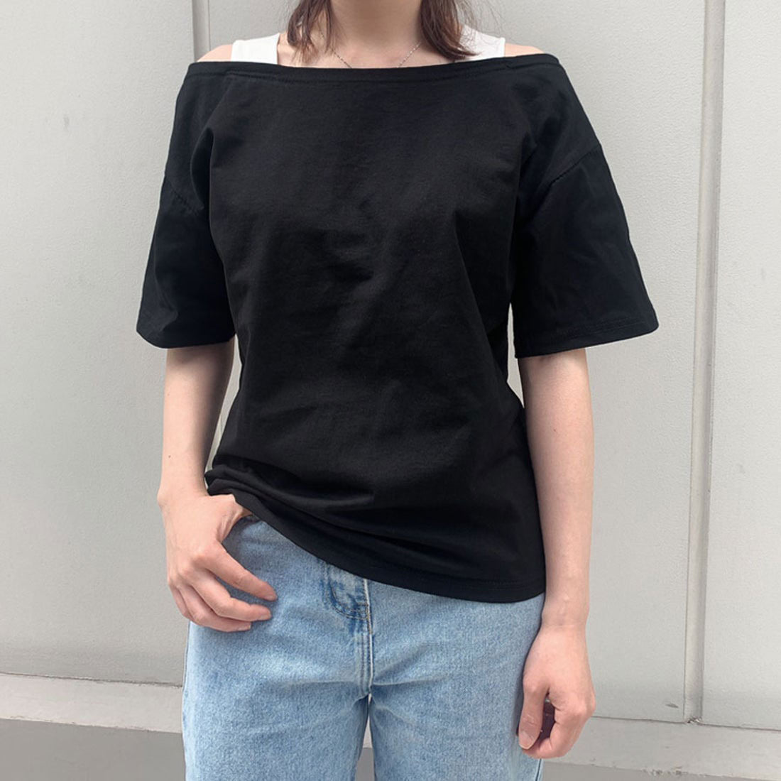 購物Go Shopping Go夏季服裝韓國時尚新的T恤衫肩膀Aki頂部短袖女士女士性感休閒cutsaw