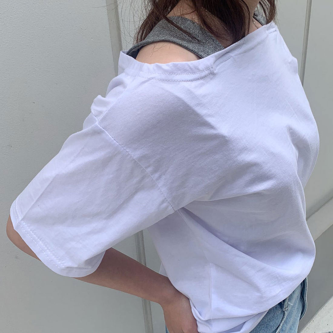 購物Go Shopping Go夏季服裝韓國時尚新的T恤衫肩膀Aki頂部短袖女士女士性感休閒cutsaw