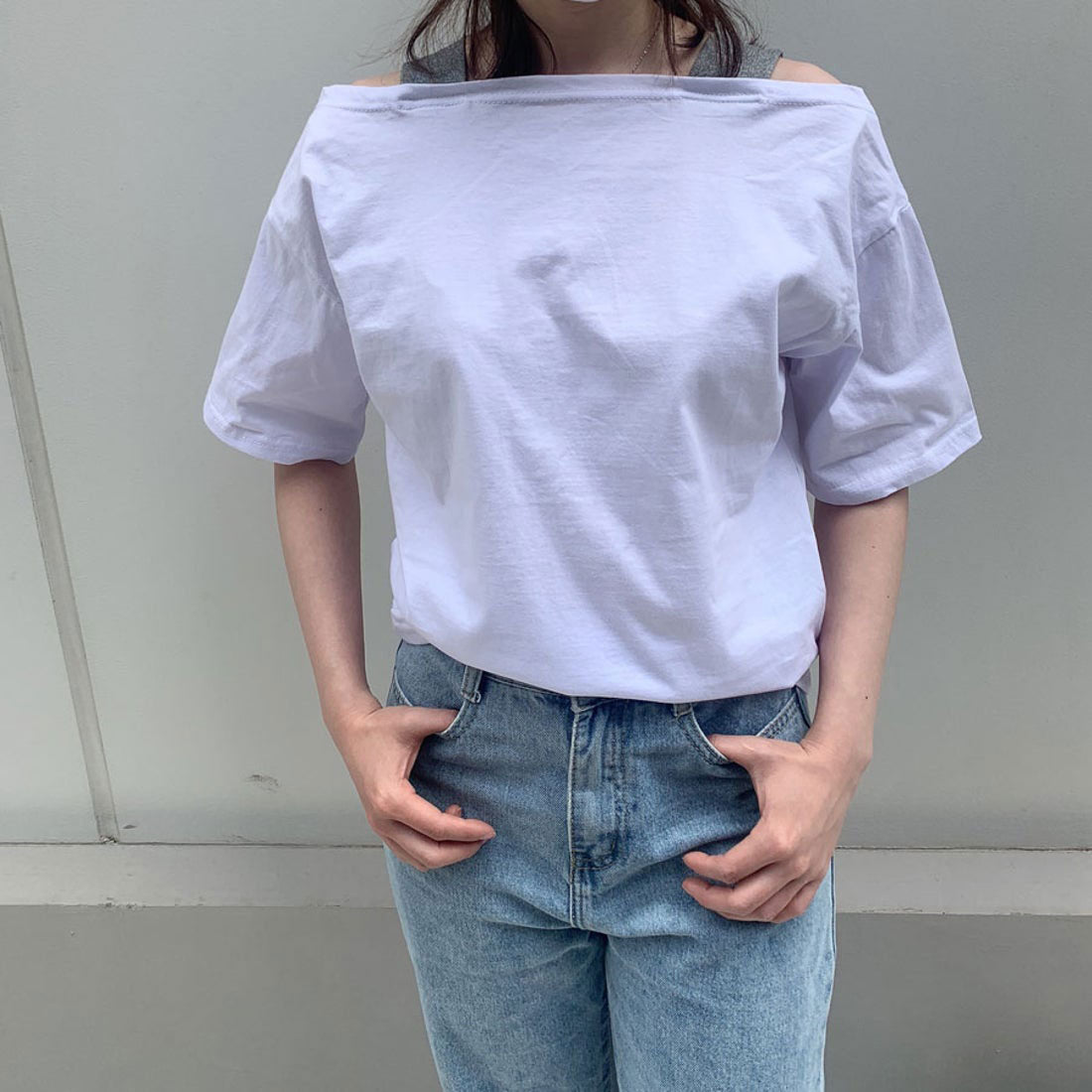 購物Go Shopping Go夏季服裝韓國時尚新的T恤衫肩膀Aki頂部短袖女士女士性感休閒cutsaw