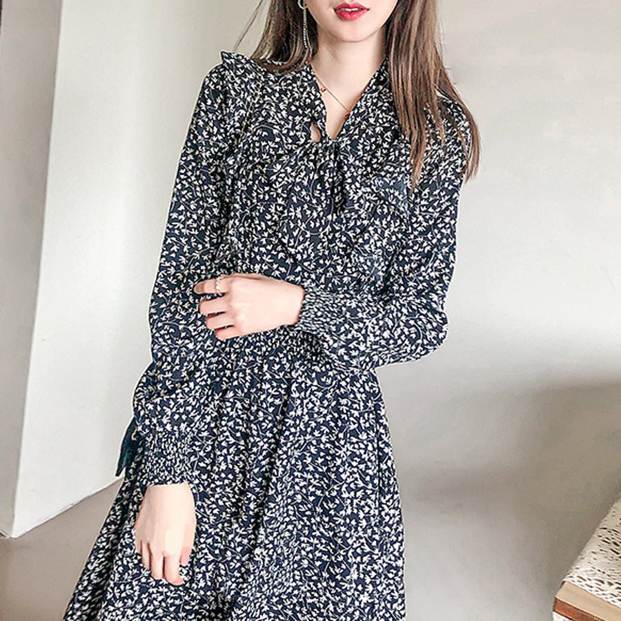 ショッピングゴー shoppinggo ロングフレアワンピース 花柄 長袖 リボンネック レディース ひざ下 大人 きれいめ 無地  おしゃれ オフィス フォーマル 黒