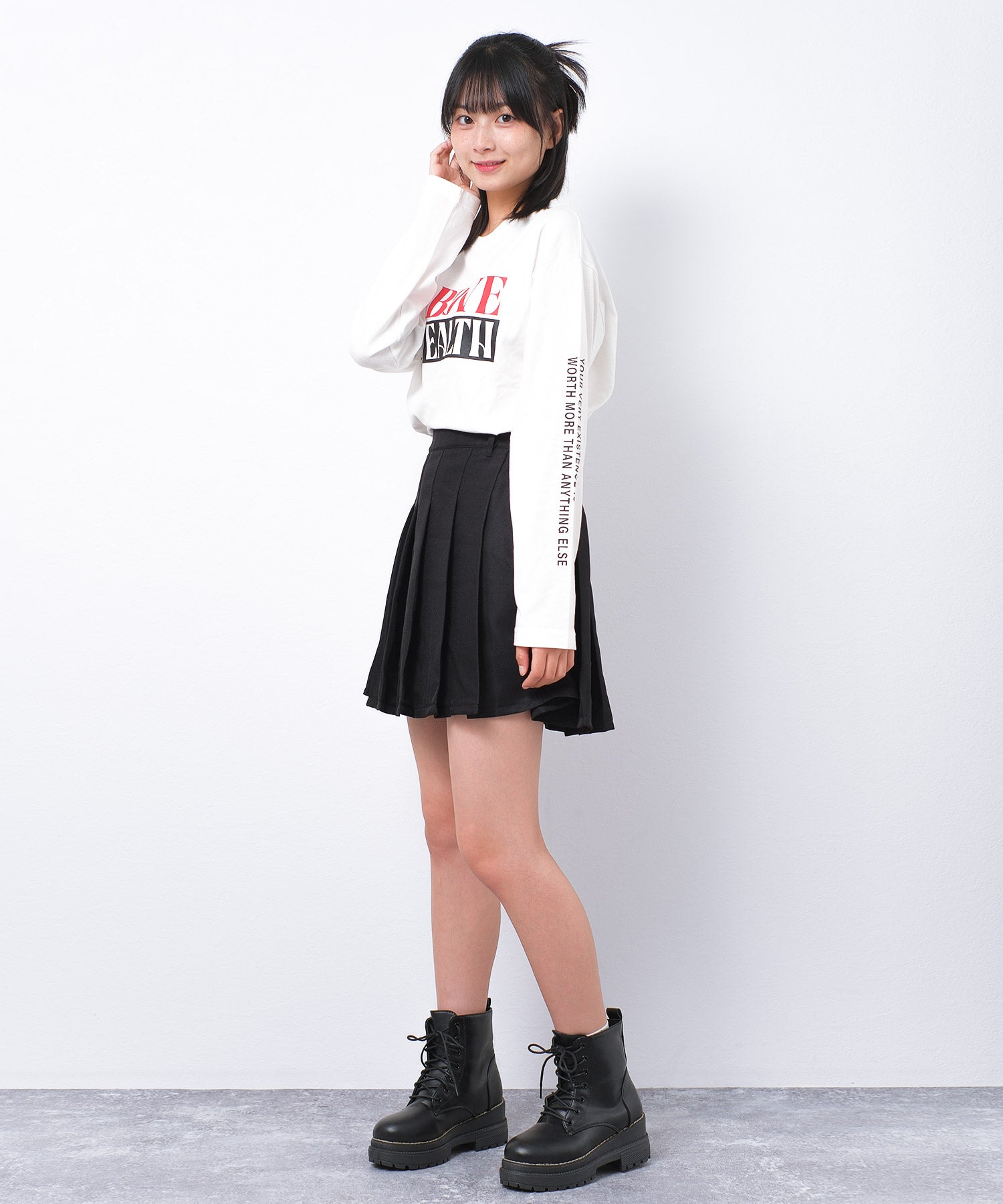 リコ シュクレ RiCO SUCRE ラバーロゴプリントロングTシャツ （オフホワイト） オフホワイト