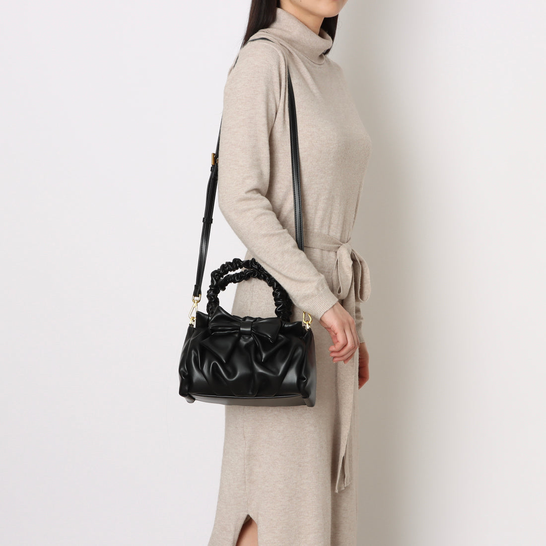 シンボノ SINBONO Daisy Crossbody Bag - Black （ブラック） ブラック