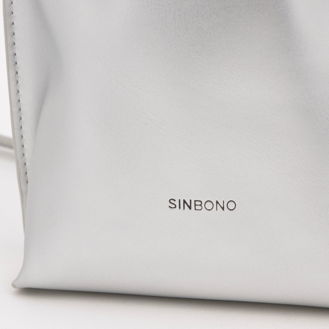 シンボノ SINBONO Nina Crossbody Wallet Phone Bag-Silver （シルバー） シルバー