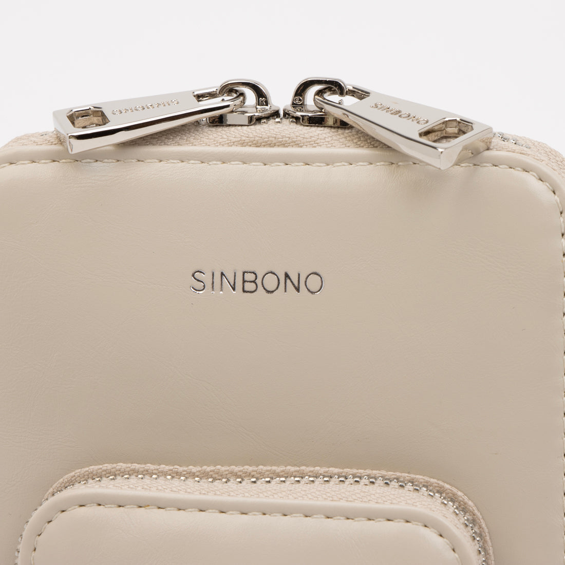 シンボノ SINBONO Celia Crossbody Wallet Phone Bag - Grayish White （ホワイト） ホワイト