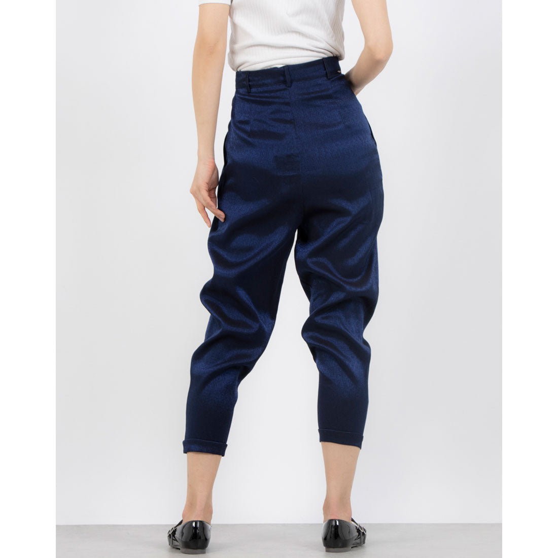 シルビアン ヒーチ SILVIAN HEACH サテンタックパンツ