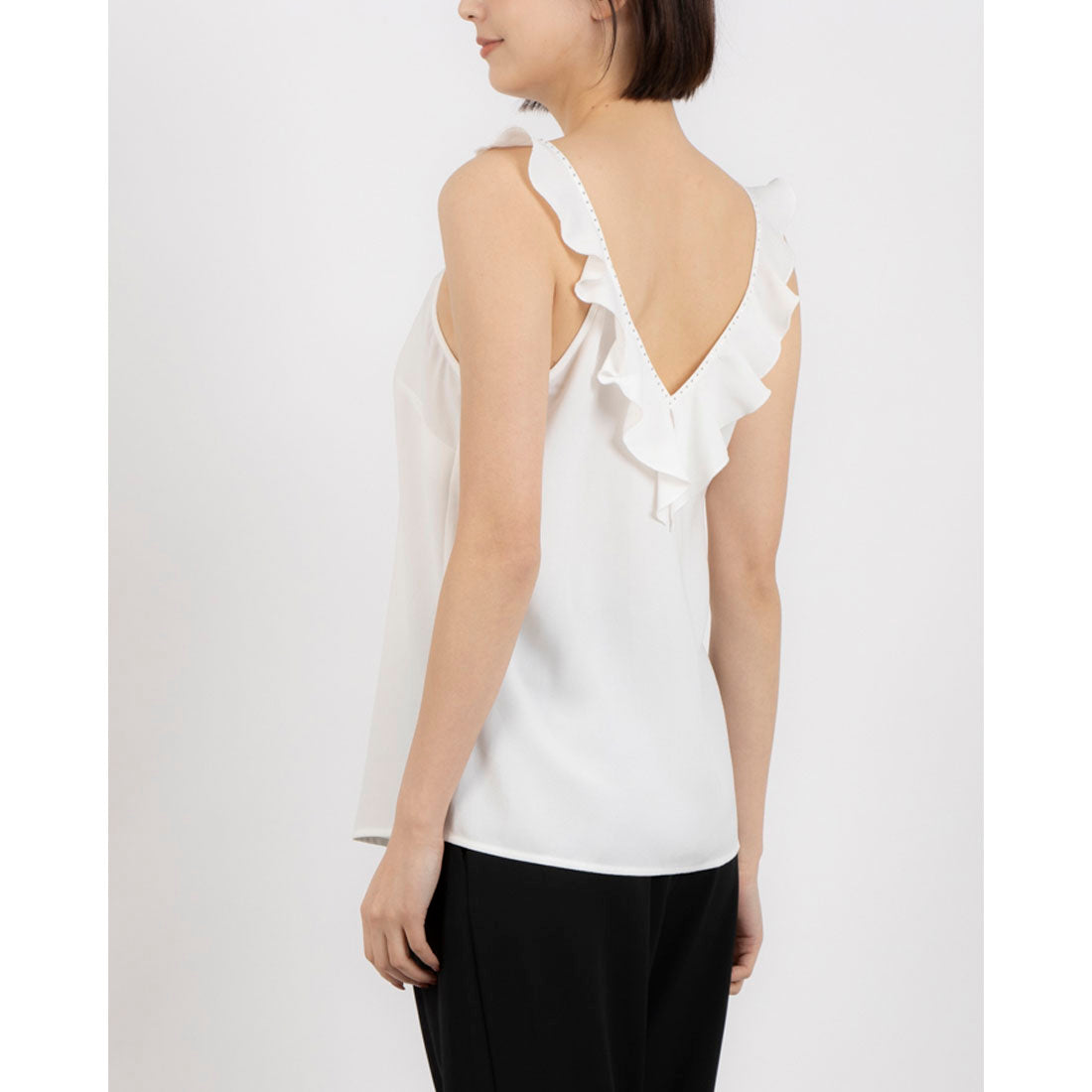 シルビアン ヒーチ SILVIAN HEACH レースアップラッフルフリルノースリブラウス （WHITE） WHITE