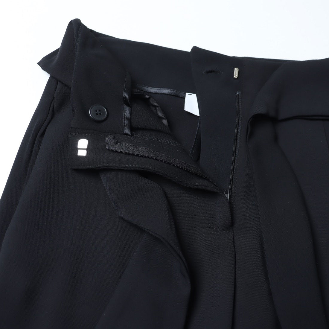 シルビアン ヒーチ SILVIAN HEACH PT （BLACK） BLACK