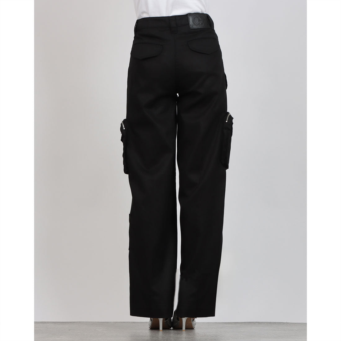 シルビアン ヒーチ SILVIAN HEACH ビッグポケットポイントカーゴPT （BLACK） BLACK