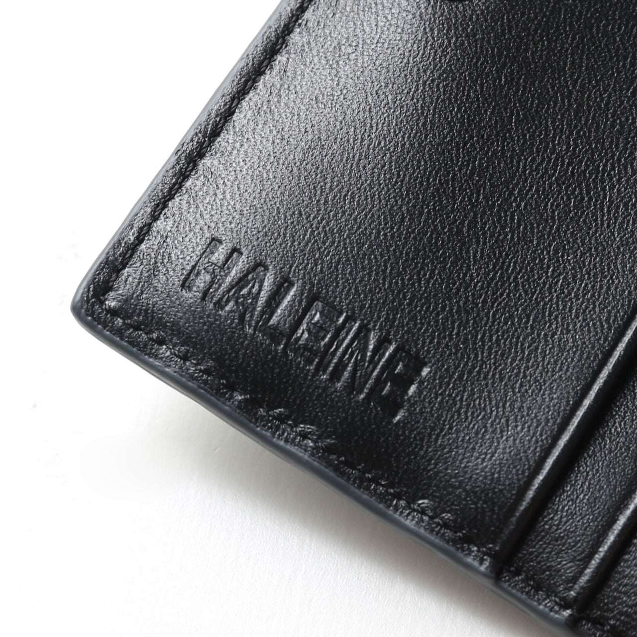 アレンヌ HALEINE [HALEINE] 3Dデザイン2つ折り財布 （シルバーグレー） シルバーグレー