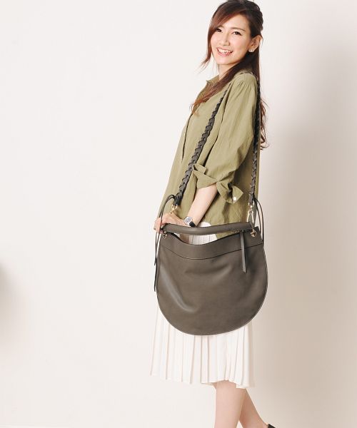 ミアボルサ Mia Borsa フェイクレザーワンショルダーバッグ,カーキ