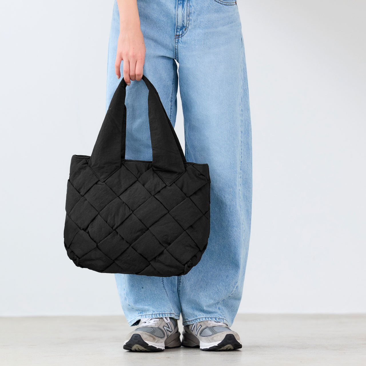 ミアボルサ Mia Borsa [Mia Borsa]ナイロンメッシュ ハンドバッグ （ブラック） ブラック